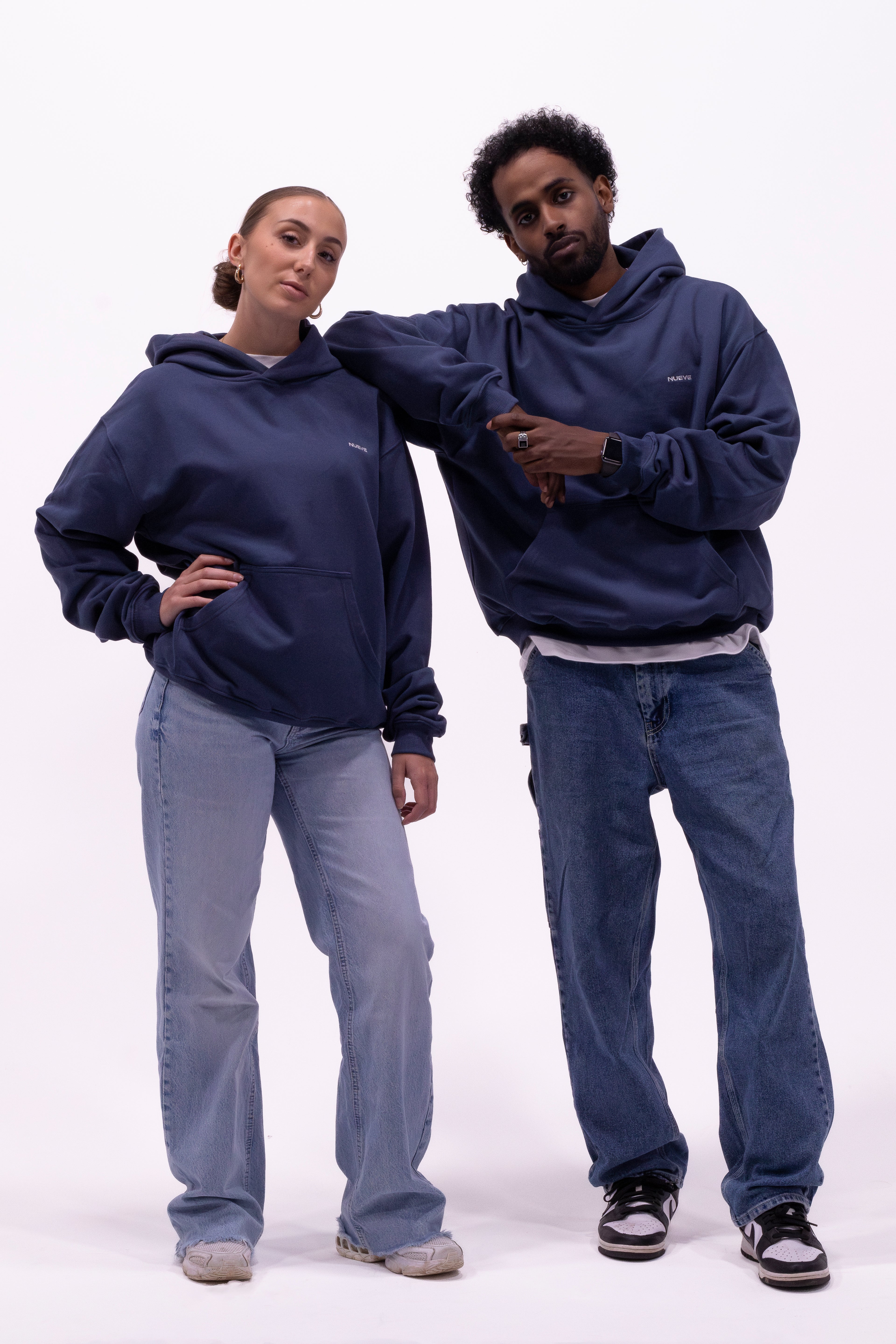 Hoodie oversized bleu NUEVE STUDIO